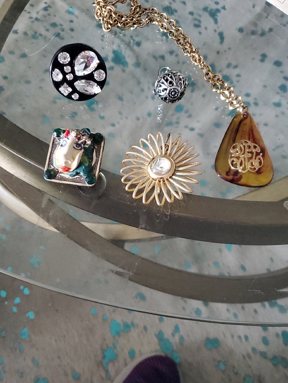 Jewlry